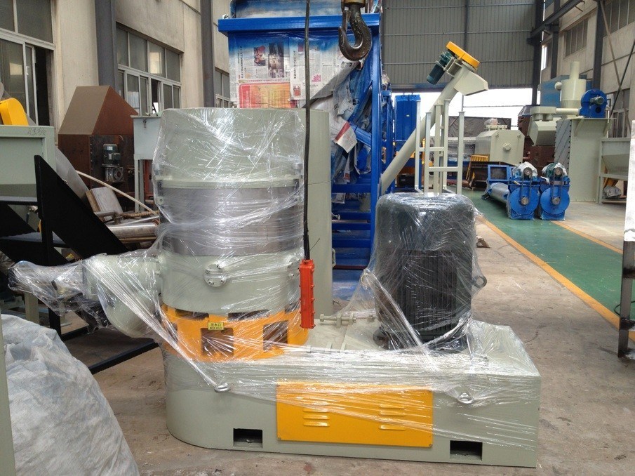 プラスチック Agglomerator の繊維の打抜き機をリサイクルする 380V